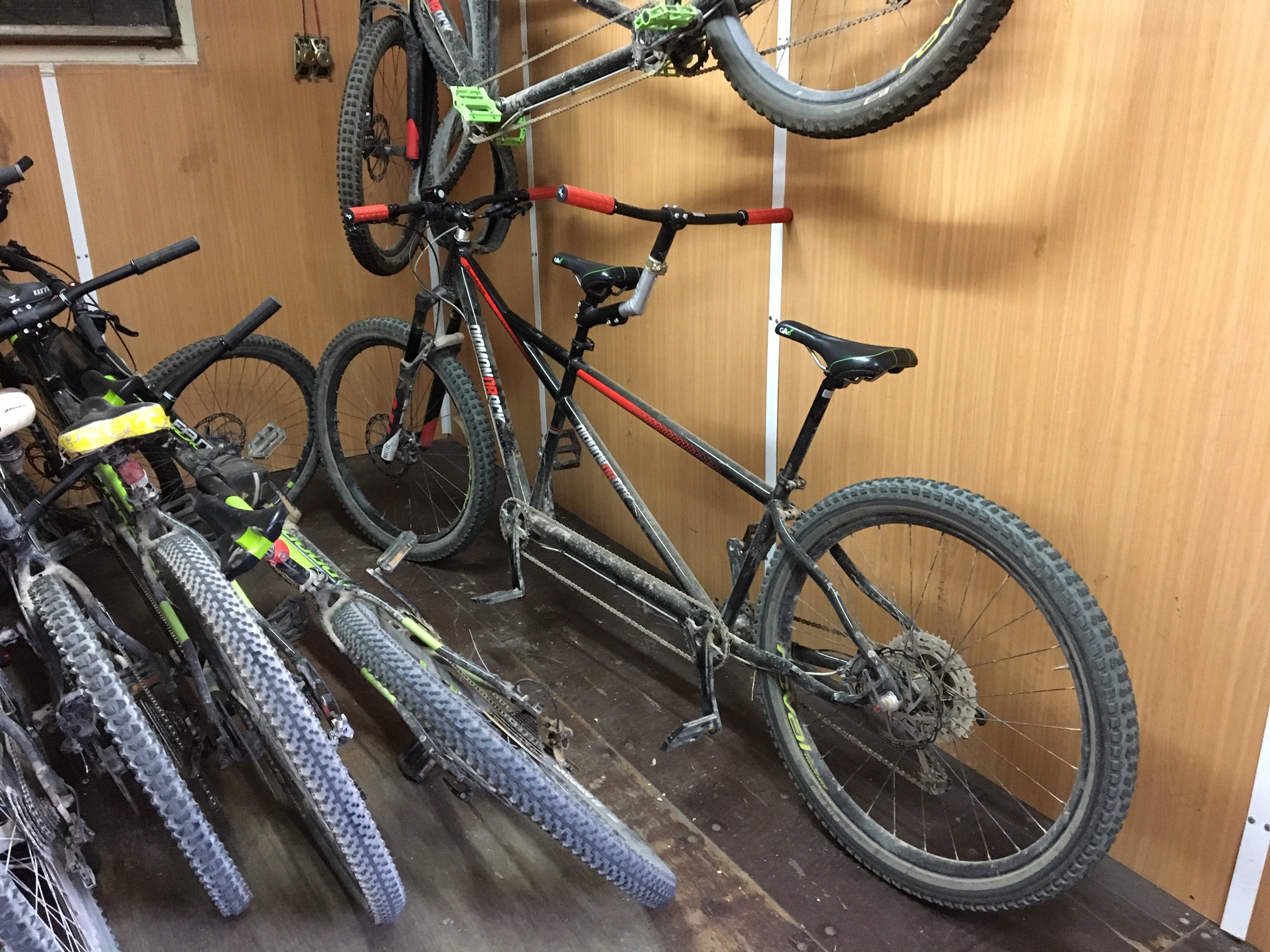migdal-or Old storage of bikes 1 migdal-or Old storage of bikes 1